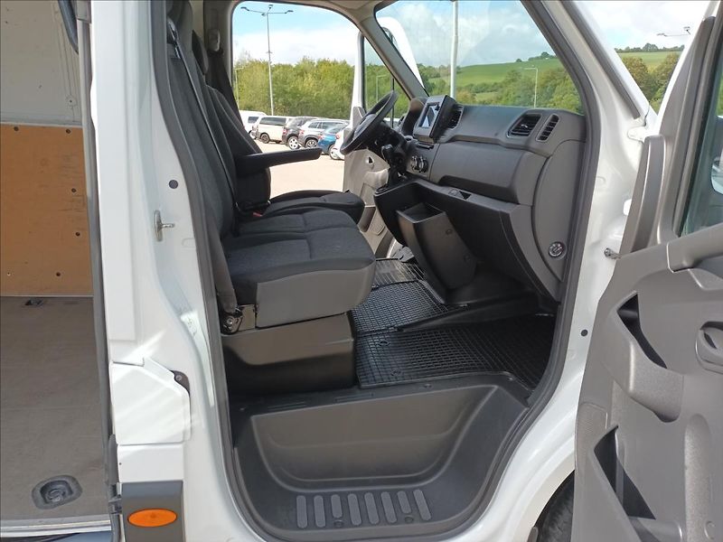 Opel Movano 2,3 CDTi,132kW,L3H2,ČR,1MAJ, - fotka 29 z 43