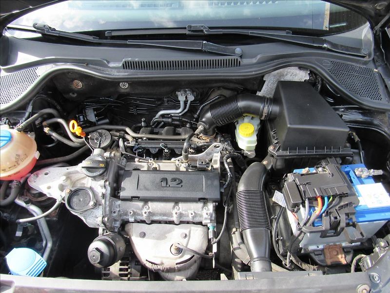 Volkswagen Polo 1,2 51kW Trend - fotka 24 z 27