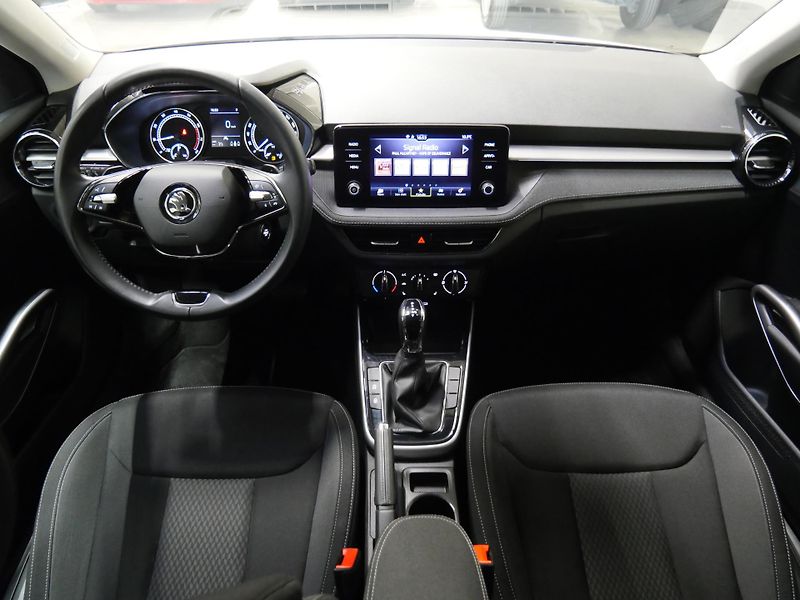 Škoda Fabia - fotka 5 z 26