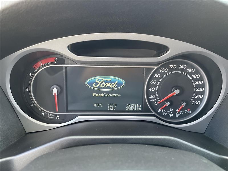 Ford Mondeo 2,0TDCi*103 kW*pravidelný serv - fotka 11 z 36