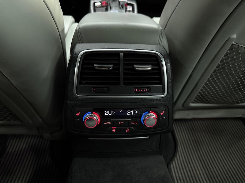 Audi A6 Allroad (2012) 3.0 TDI quattr - fotka 16 z 30