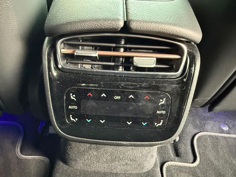 Mercedes-Benz EQE (2022) 350+ ART kůže top stav - fotka 17 z 21