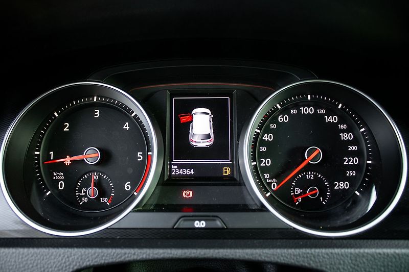 Volkswagen Golf - fotka 12 z 30