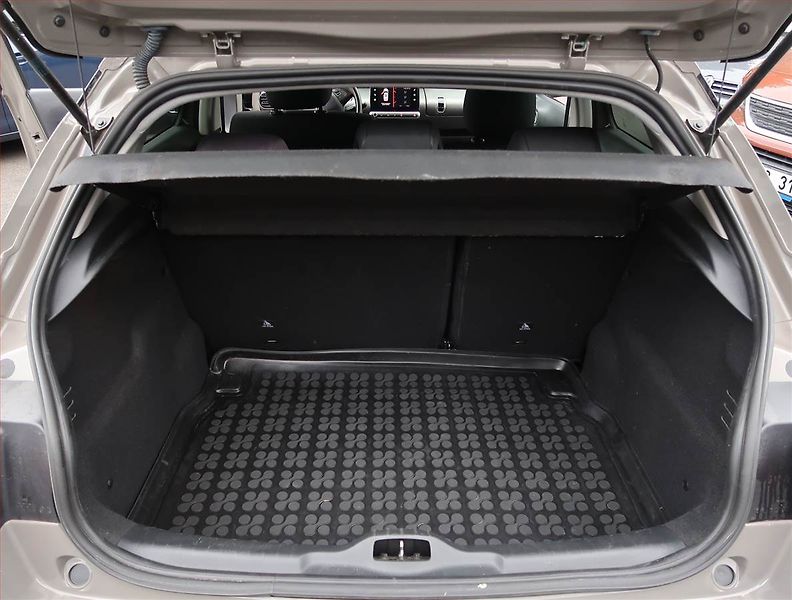Citroën C4 Cactus (2019) 1.2 PureTech, Serv.kniha - fotka 13 z 17