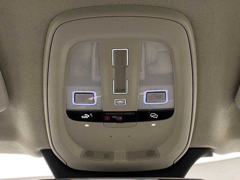 Volvo XC90 (2026) T8 AWD RECHARGE DARK ULTRA - fotka 44 z 79
