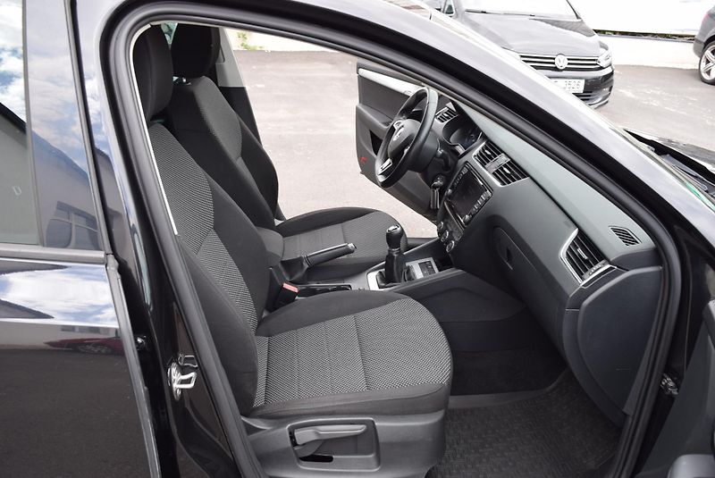 Škoda Octavia (2016) 1.4TSI 110kw AMBITION GREENLIN - fotka 34 z 48