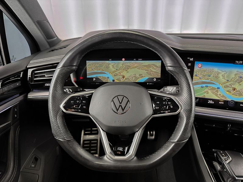 Volkswagen Touareg 3.0TDI 210KW 4MOTION R-LINE, V - fotka 13 z 35