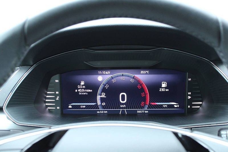 Škoda Superb (2022) 2.0 TDI 110kW LED Matrix manuá - fotka 16 z 33