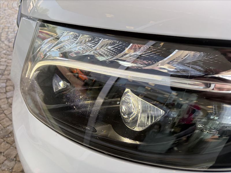 Mercedes-Benz Vito 119CDI 4M Tourer SELECT L - fotka 23 z 25