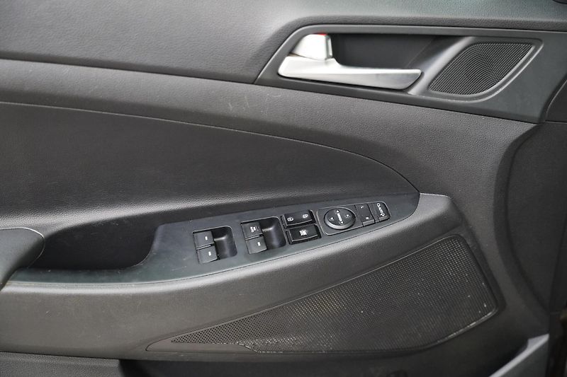 Hyundai Tucson - fotka 12 z 24