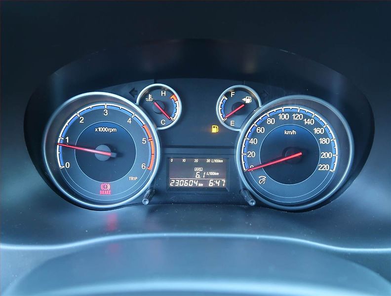 Suzuki SX4 (2010) 2.0 DDiS, Eko.zaplacen, Tažné - fotka 11 z 15