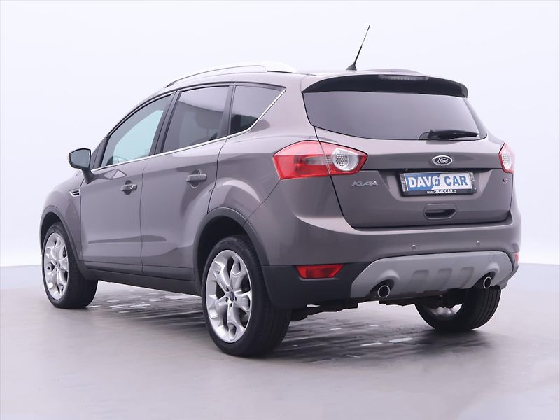 Ford Kuga 2,0 TDCI 103kW AWD Titanium - fotka 5 z 36