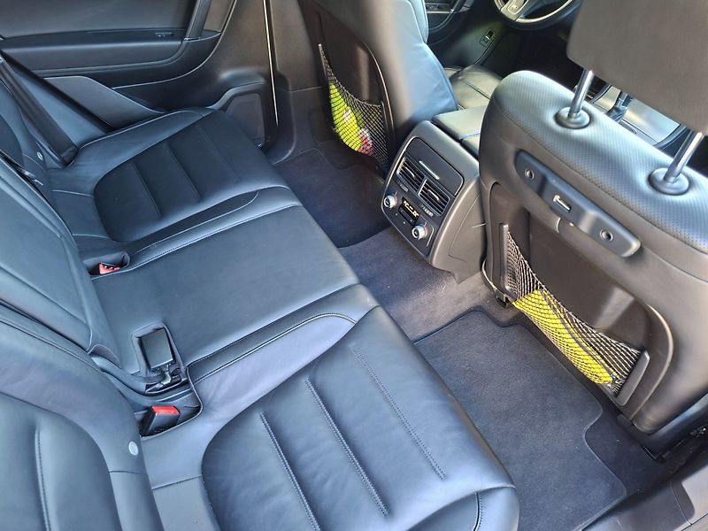 Volkswagen Touareg (2015) 4.2TDI 250kW R-LINE -ČR - fotka 29 z 48
