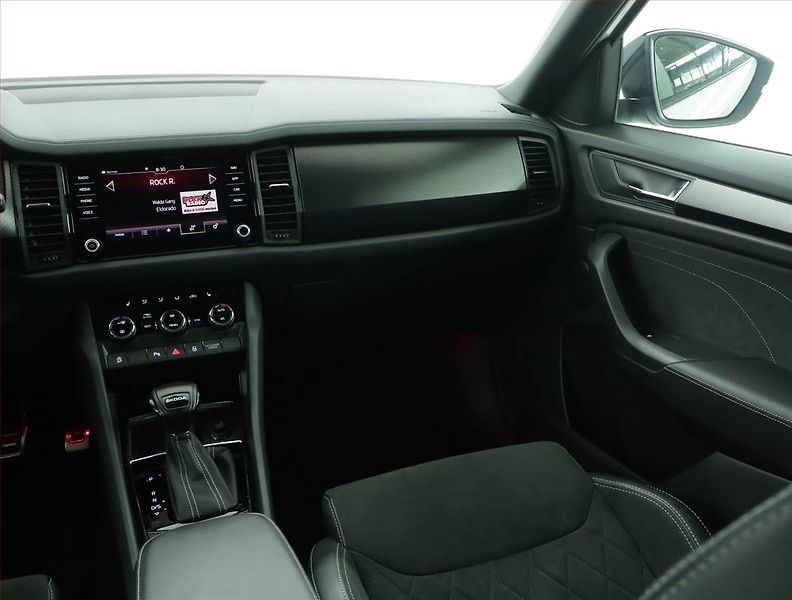 Škoda Kodiaq (2024) Sportline 1.5 TSI - fotka 8 z 17