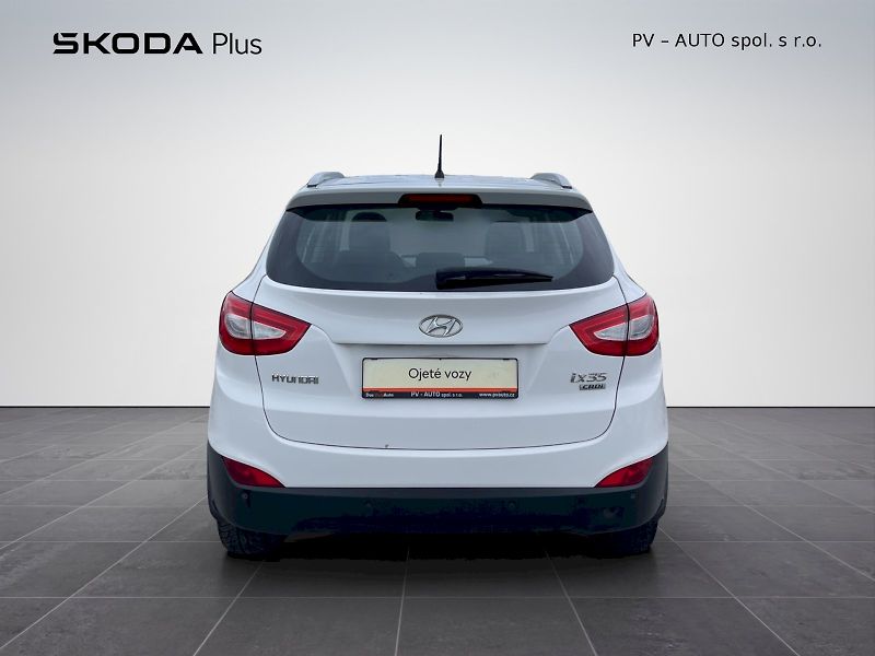 Hyundai ix35 (2014) 1.7 CRDI 85 kW - fotka 22 z 26