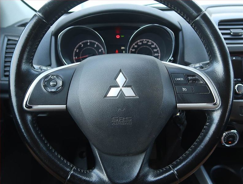 Mitsubishi ASX (2014) Invite 1.6 MIVEC, Serv.kniha - fotka 15 z 16