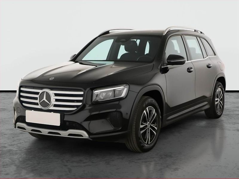 Mercedes-Benz GLB (2024) 200 d 4MATIC - fotka 2 z 21