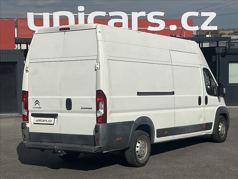Citroën Jumper 2,2 BlueHDi  L4H3 - fotka 6 z 19