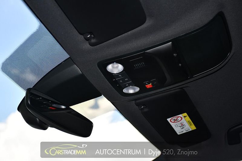 Škoda Karoq 2.0TDi SPORTLINE ACC  - fotka 45 z 51