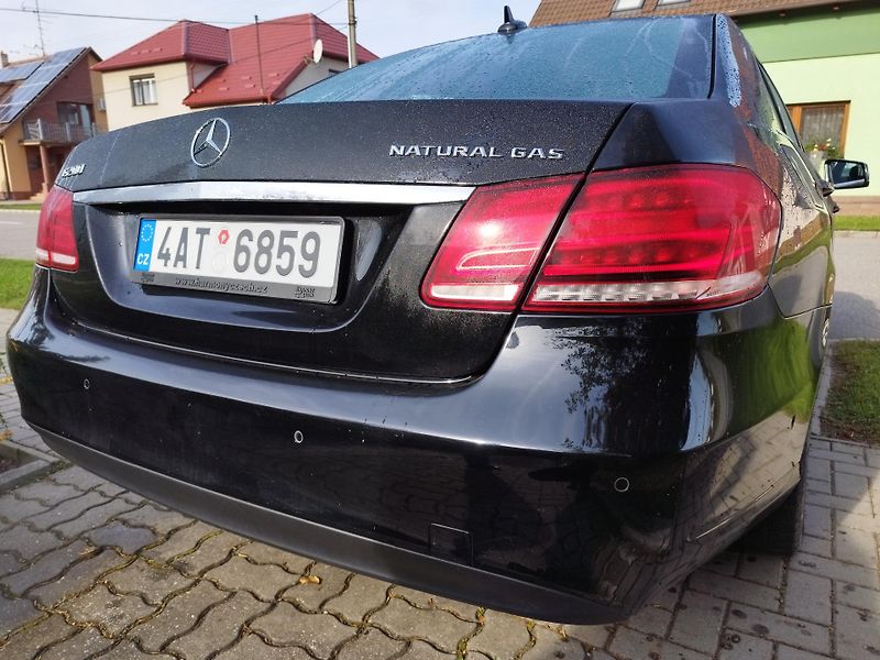 Mercedes-Benz Třídy E E200 NATURAL GAS CNG - fotka 6 z 28