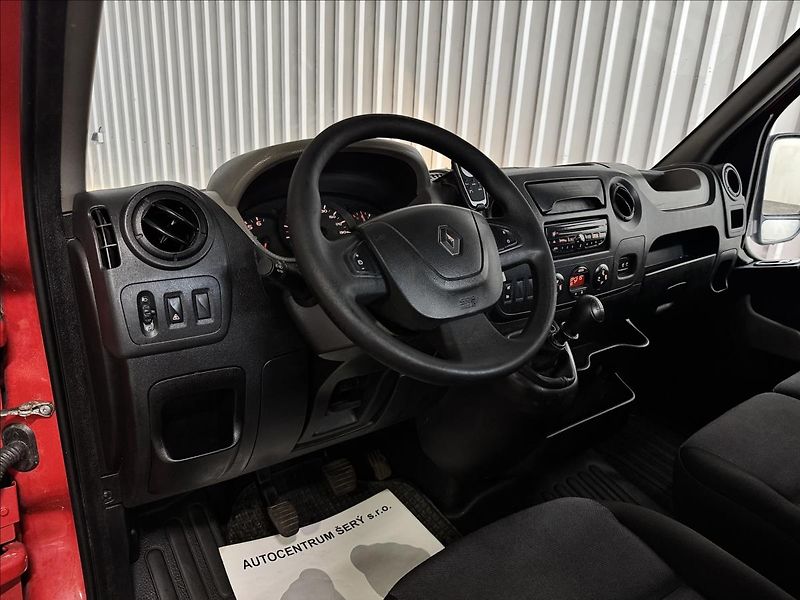 Renault Master 2.3dCi 92kW L2 3.5T - fotka 15 z 29