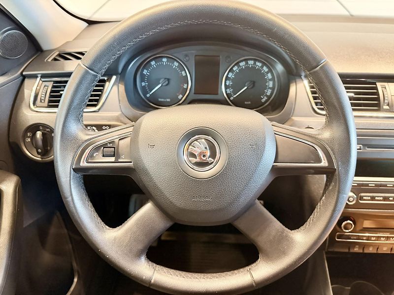 Škoda Rapid 1.2 TSi 77Kw Ambition fresh - fotka 7 z 20