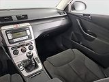 Volkswagen Passat (2007) 2.0 TDI, po STK, Tažné, Klima - náhled 8