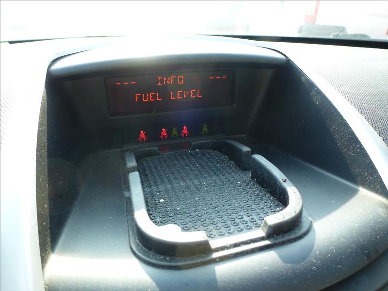 Peugeot 207 1,4 - fotka 31 z 43