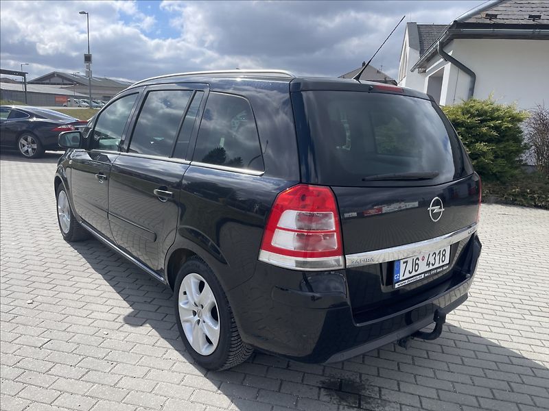 Opel Zafira 1,6 i 16V 85kw 7míst Tažné TOP - fotka 3 z 34