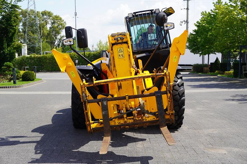 JCB (2020) 540-200 Telescopic Loader  - fotka 13 z 24