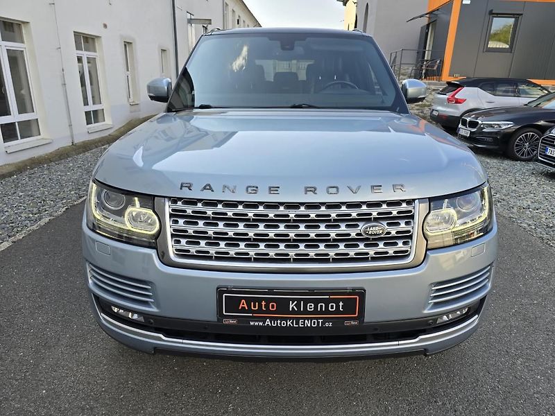 Land Rover Range Rover VOGUE 4,4 V8 250kW 4x4 TAŽNÉ - fotka 3 z 61