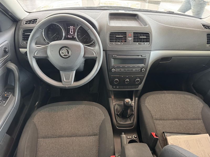 Škoda Yeti (2014) 1,6TDi GREENLINE  - fotka 10 z 13