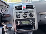 Volkswagen Touran (2008) 1.9 TDi, DUAL KLIMA, TAŽNÉ - náhled 19