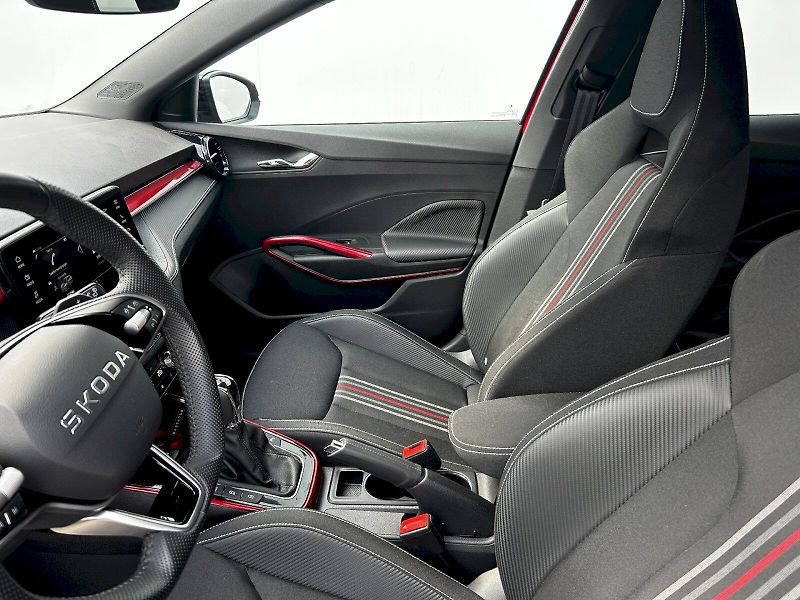 Škoda Fabia (2025) 1.5 TSI 110kW DSG Monte Carlo - fotka 27 z 35