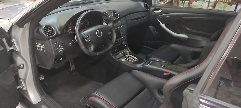 Mercedes-Benz CLK (2007) 63 AMG BLACK SERIES - fotka 8 z 26