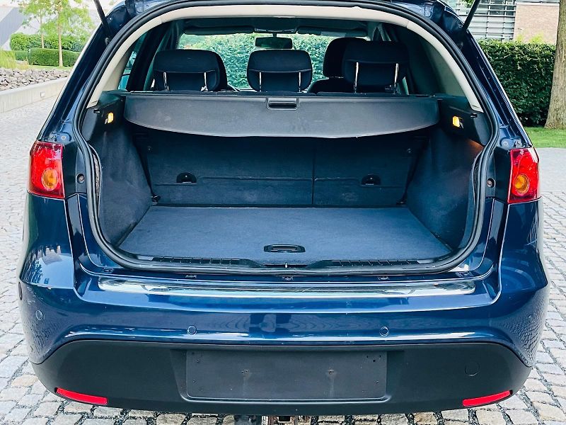 Fiat Croma 1.9D SENZORY SERVISKA TAŽNÉ - fotka 18 z 42