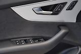 Audi Q8 - náhled 12