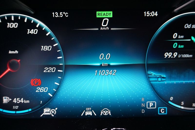 Mercedes-Benz GLC 2,0 300 4M kupé 1.maj - fotka 20 z 20