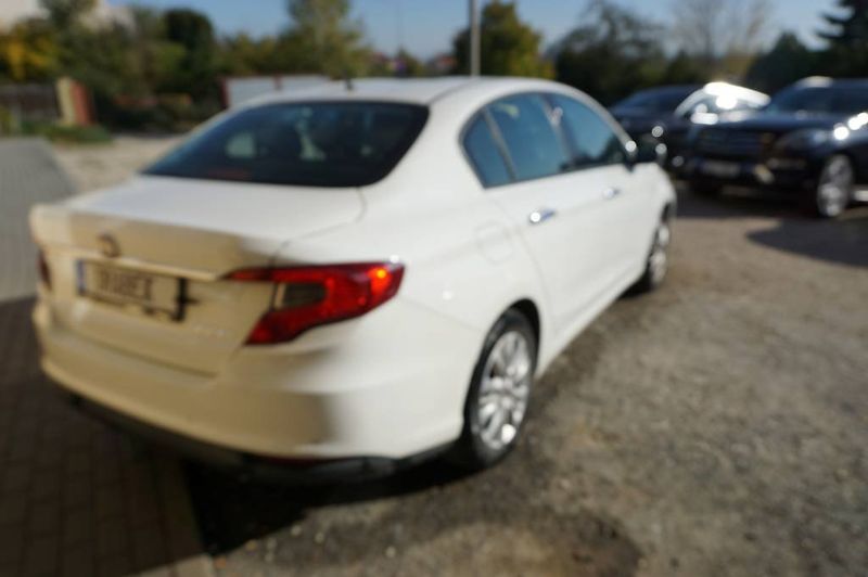 Fiat Tipo (2017) 1,4 nové v ČR - fotka 5 z 21