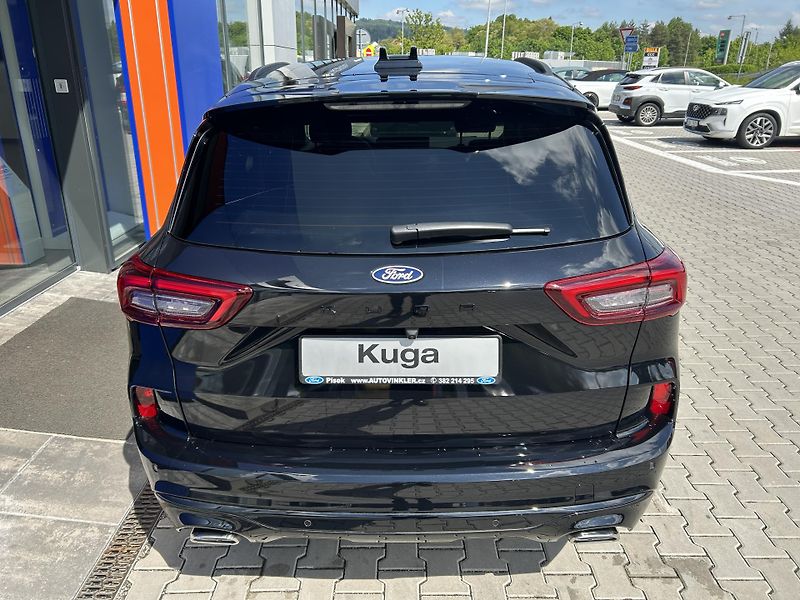 Ford Kuga 1,5 EcoBoost 110kW ST-LINE X - fotka 6 z 36