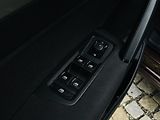 Volkswagen Touran 1.2TSI MANUÁL 7MÍST SERVISKA - náhled 33