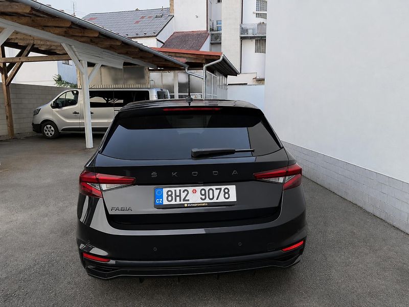 Škoda Fabia Monte Carlo DSG 1.0 - fotka 5 z 12