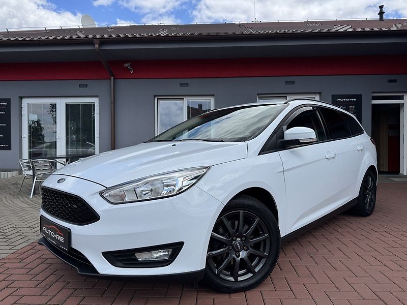 Ford Focus (2016) 1.6i Ti-VCT Klima Winter Paket - fotka 4 z 50