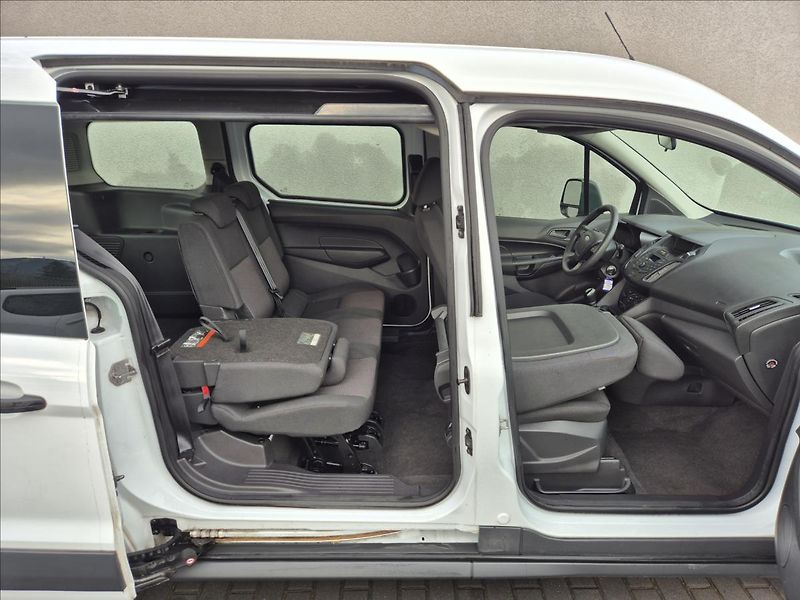 Ford Tourneo Connect 1,6 TDCi Long DPH! REZERVACE!! - fotka 19 z 28
