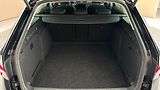 Škoda Superb 2.0 TDI DSG 4x4 L&K Combi - náhled 17