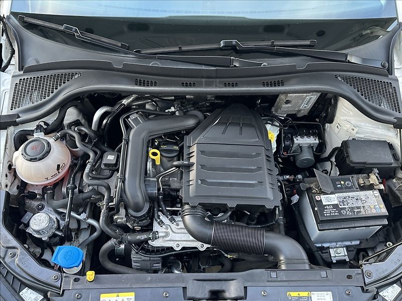Škoda Fabia 1,0 TSI 95PS  Ambition Top - fotka 45 z 52