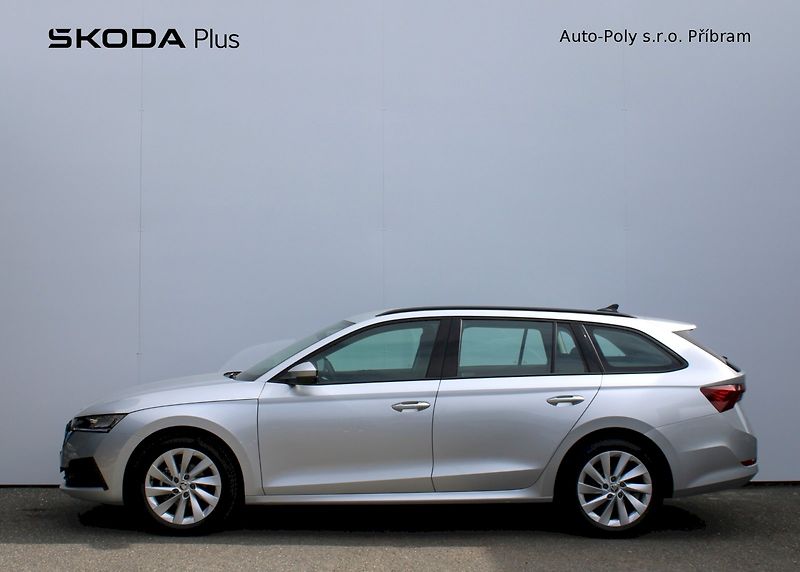 Škoda Octavia (2024) Ambition 1.5TSI / 110kW 6°MP - fotka 3 z 23