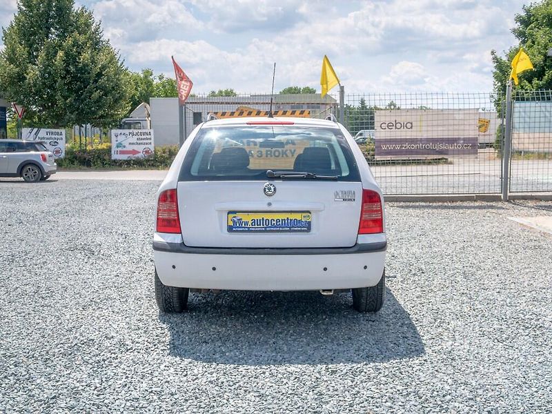 Škoda Octavia (2008) ČR 1.9TDI 74KW – PO SERVISU - fotka 6 z 38
