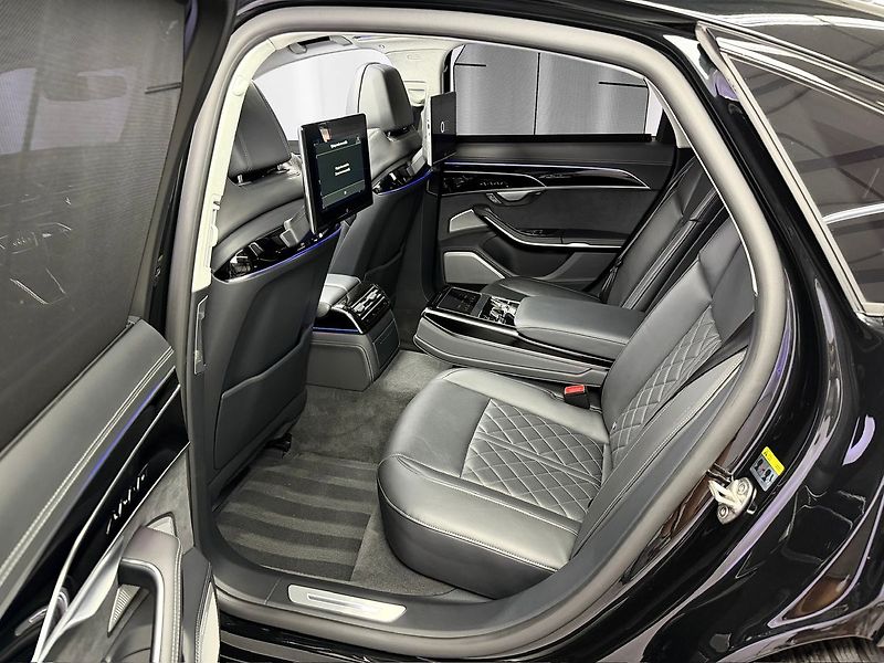 Audi S8 TFSi QUATTRO, MASÁŽE, B&O ADVA - fotka 10 z 42