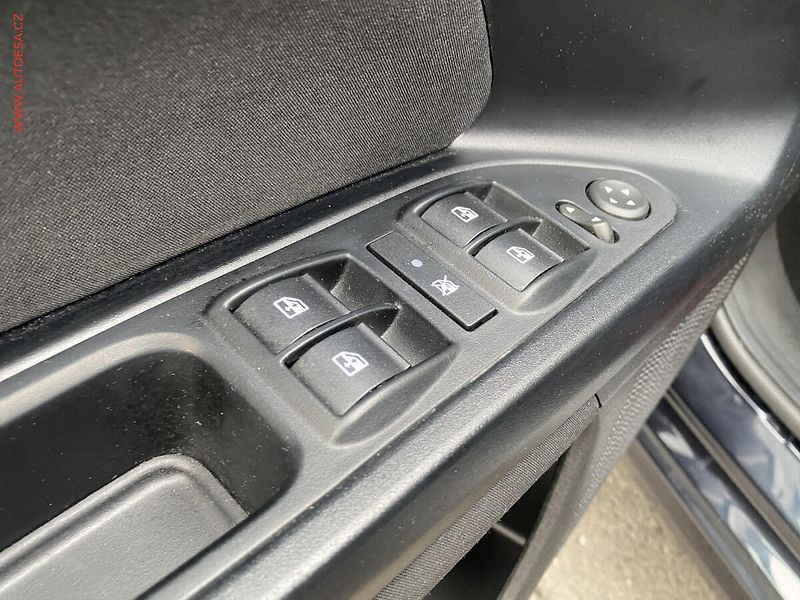 Fiat Tipo (2021) 1.6 MJT, Life - fotka 13 z 16
